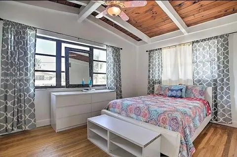 $1,010,000 | 2413 Nassau Lane, Fort Lauderdale, FL 33312