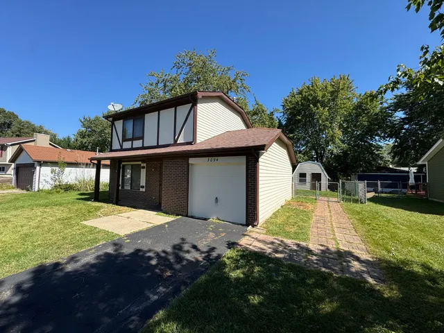 $250,000 | 3094 Timber Hill Lane, Aurora, IL 60504