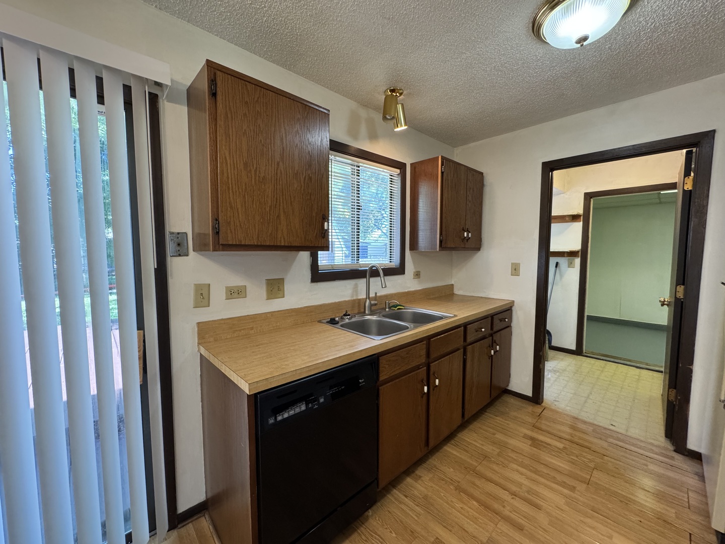 3094 Timber Hill Lane Aurora, IL 60504 - Photo 9 of 19