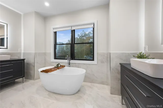 a view of an outdoor kitchen