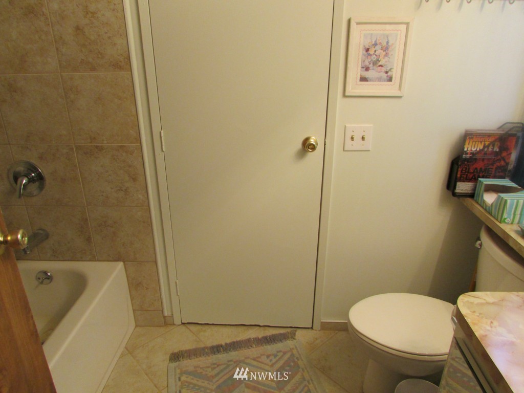 16015 Larson Loss Road Orting, WA 98360 - Photo 12 of 16 Gallery Image 12