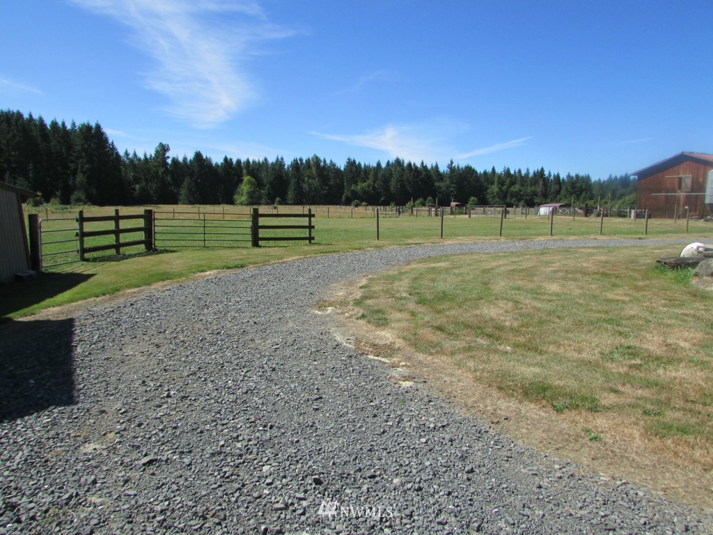 16015 Larson Loss Road Orting, WA 98360 - Photo 5 of 16 Gallery Image 5