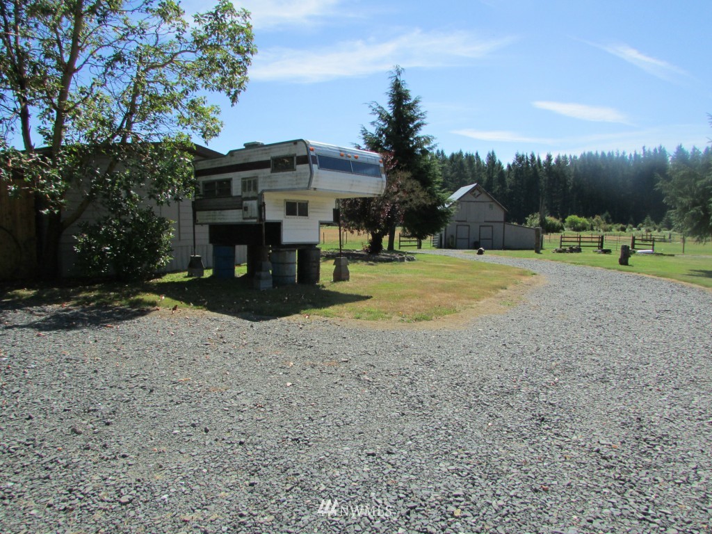 16015 Larson Loss Road Orting, WA 98360 - Photo 10 of 16 Gallery Image 10