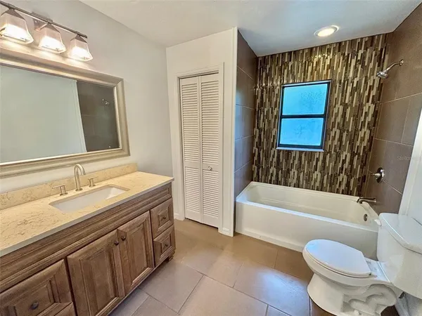 $1,095,000 | 18917 Northwest County Road 239, Alachua, FL 32615