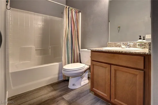 $2,195 | 5821 Petrified Tree Lane, North Las Vegas, NV 89081