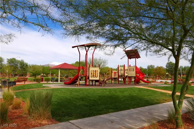 $2,195 | 5821 Petrified Tree Lane, North Las Vegas, NV 89081