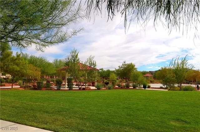 $2,195 | 5821 Petrified Tree Lane, North Las Vegas, NV 89081