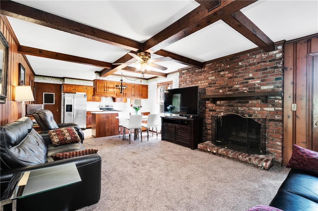 210 Field Club Road Pittsburgh, PA 15238 - Photo 10 of 25 Gallery Image 10