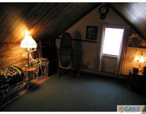36 Bramhall Road Colonia, NJ 07067 - Photo 8 of 10 Gallery Image 8