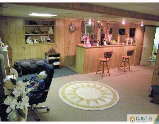 36 Bramhall Road Colonia, NJ 07067 - Photo 10 of 10 Gallery Image 10