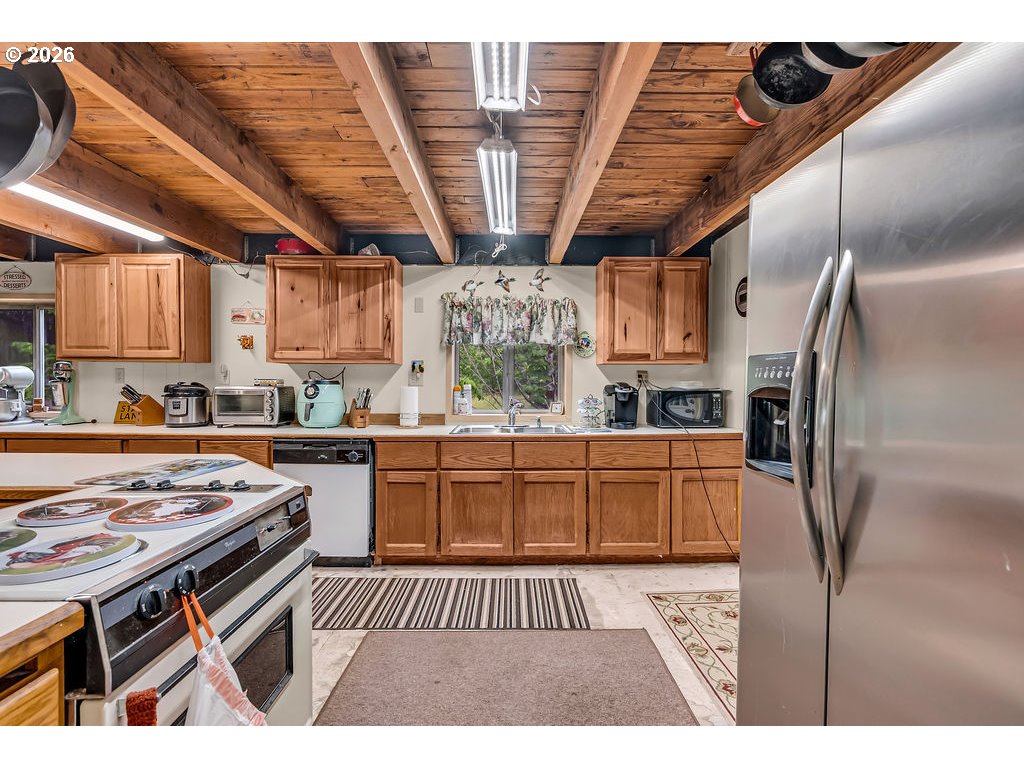 312 Kueffler Road Stevenson, WA 98648 - Photo 7 of 30