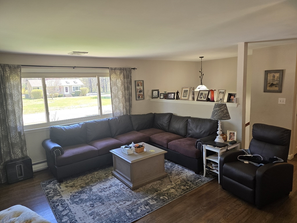 9 Hawthorne Road Kingston, MA 02364 - Photo 11 of 27 Gallery Image 11