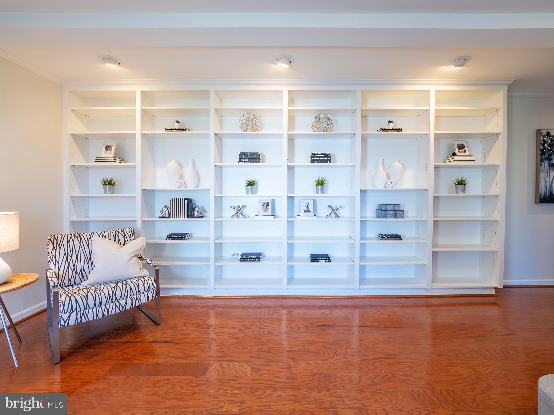 1880 Columbia Road Northwest, Unit 402 Washington, DC 20009 - Photo 12 of 43