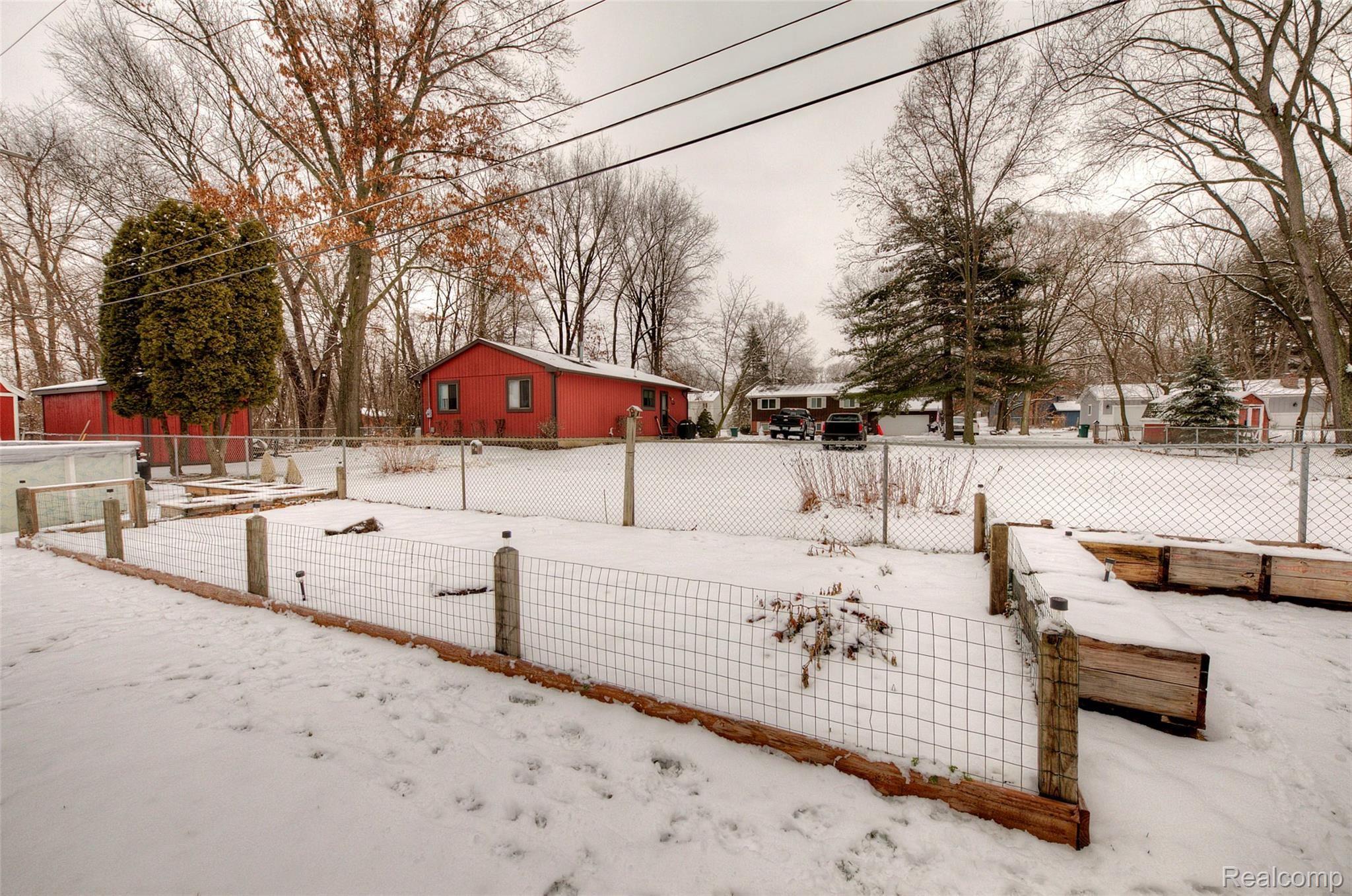 1374 Butler Boulevard Howell, MI 48843 - Photo 39 of 41 4H8A9339_40_41.jpg