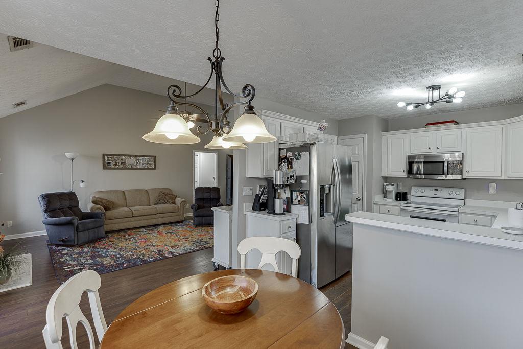 4842 Canberra Way Flowery Branch, GA 30542 - Photo 7 of 29