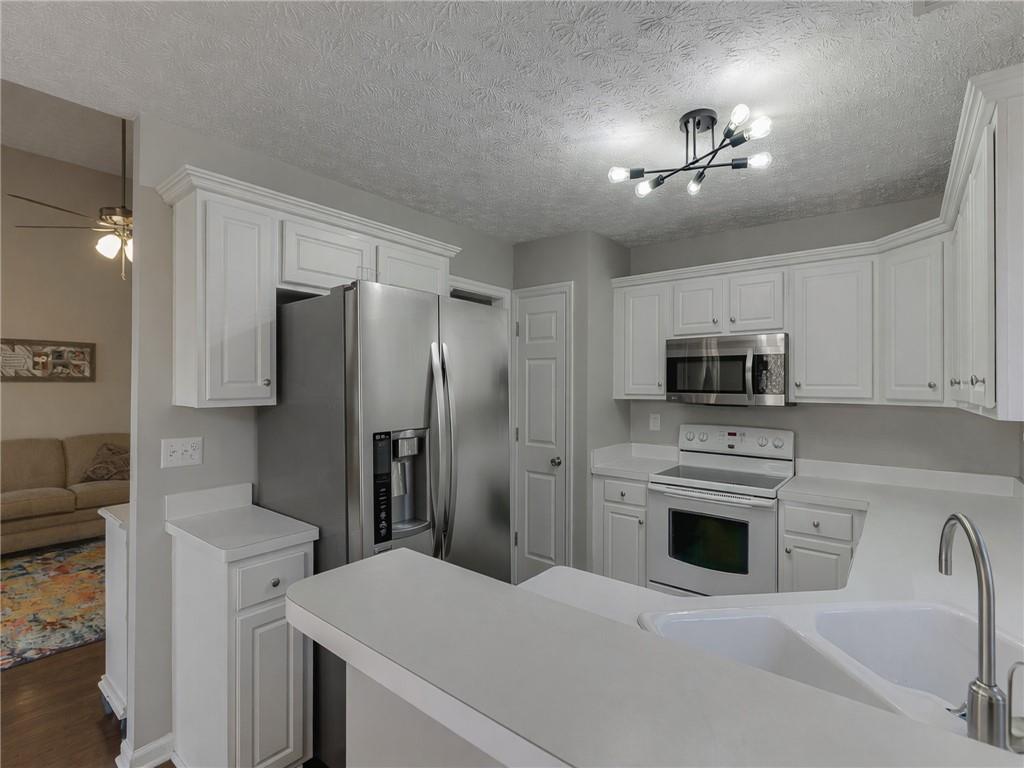 4842 Canberra Way Flowery Branch, GA 30542 - Photo 9 of 29