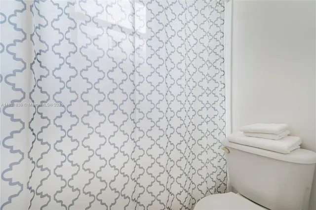 $1,195,000 | 18633 Southwest 24th Street, Miramar, FL 33029