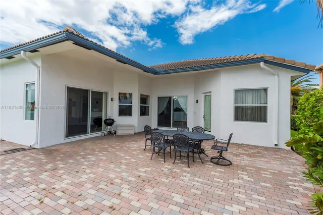 $1,195,000 | 18633 Southwest 24th Street, Miramar, FL 33029