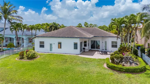 $1,195,000 | 18633 Southwest 24th Street, Miramar, FL 33029