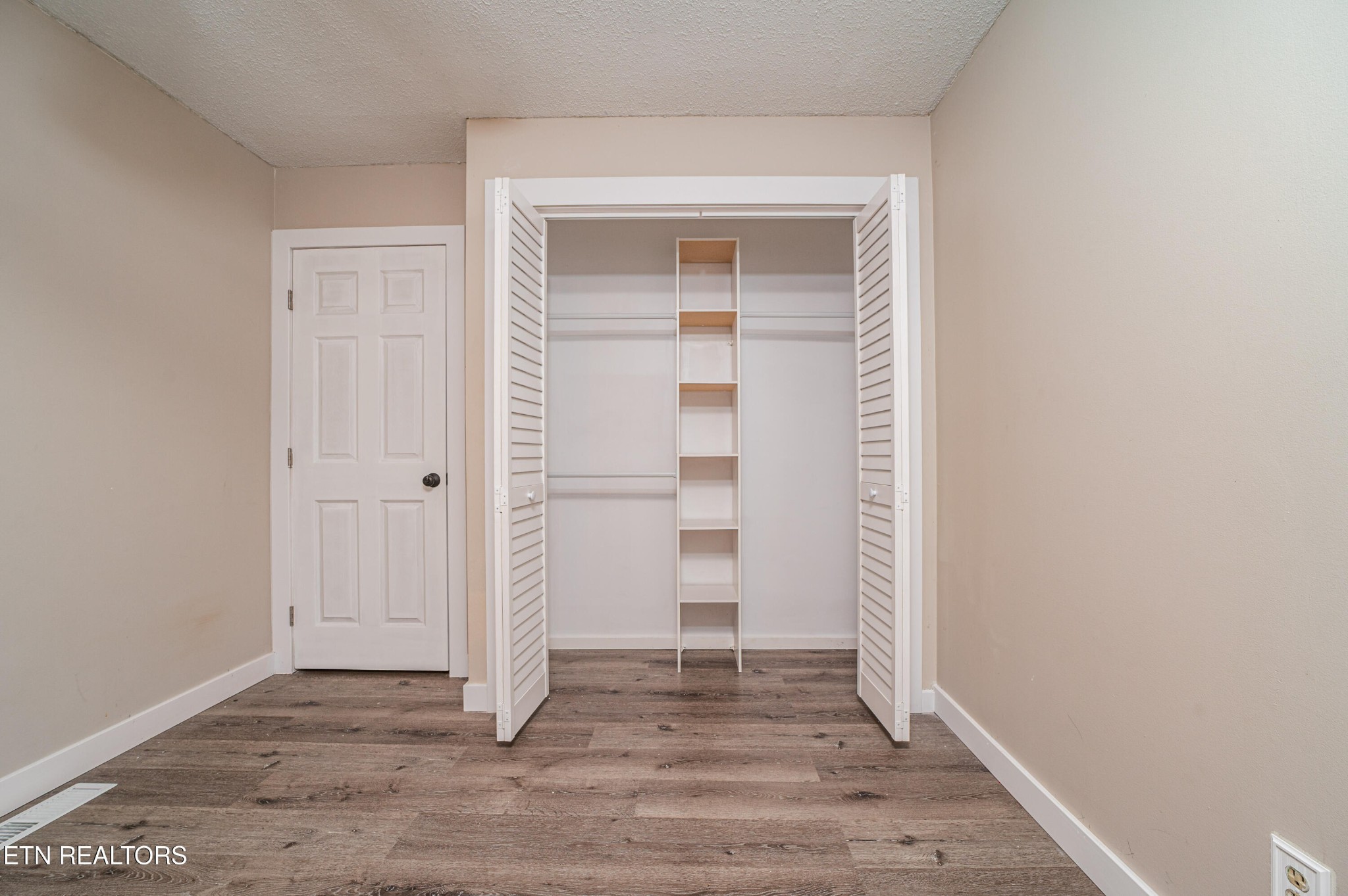 3424 Inverness Road Knoxville, TN 37931 - Photo 20 of 30 Gallery Image 20