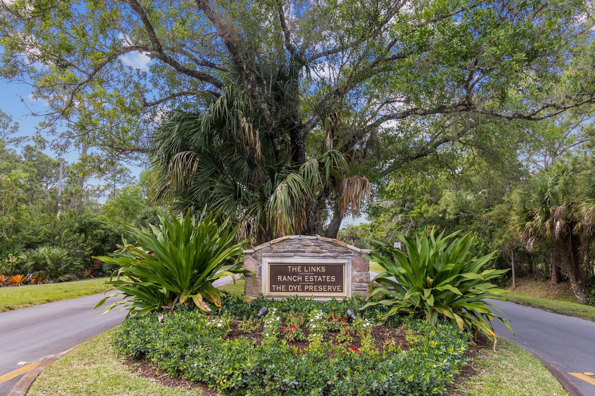 1760 Southeast Colony Way Jupiter, FL 33478 - Photo 48 of 57 Link's Entrance