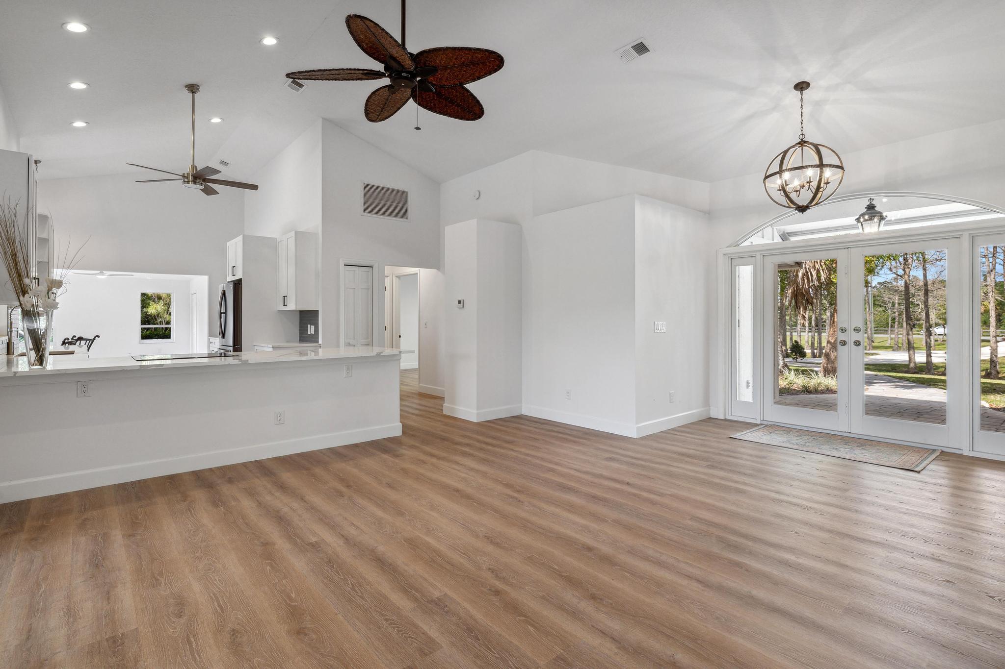1760 Southeast Colony Way Jupiter, FL 33478 - Photo 10 of 57 Custom Island