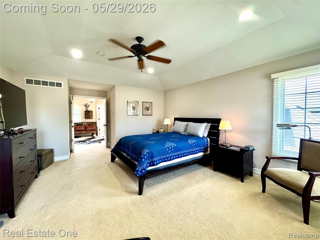 306 Woodward Avenue Rochester, MI 48307 - Photo 17 of 22