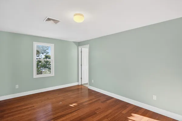 a picture of a room