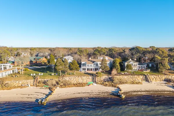 $3,843,000 | 15 Seconsett Point Road, Mashpee, MA 02649