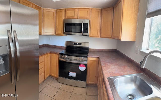 8260 East Arabian Trail, Unit 261 Scottsdale, AZ 85258 - Photo 8 of 21 kitchen