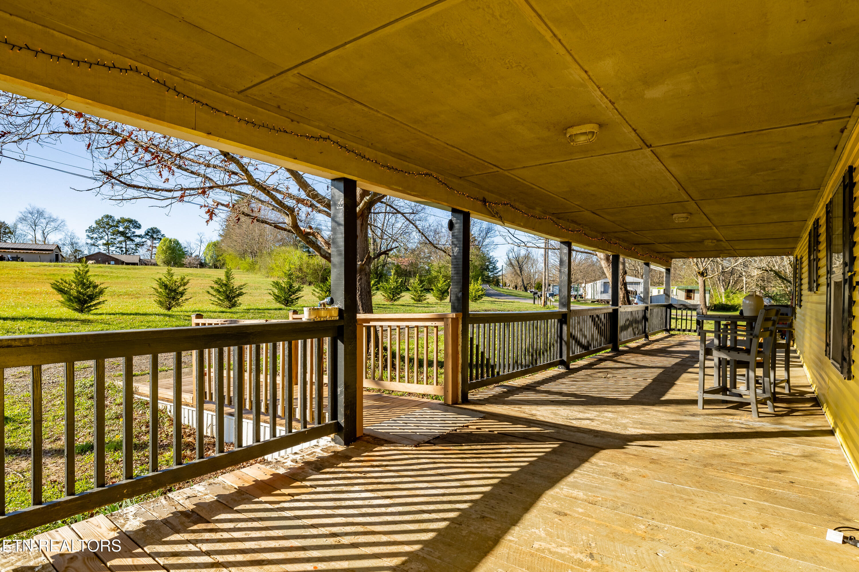 824 Edna Garland Road Maryville, TN 37801 - Photo 6 of 37 824EdnaGarlandRd-39