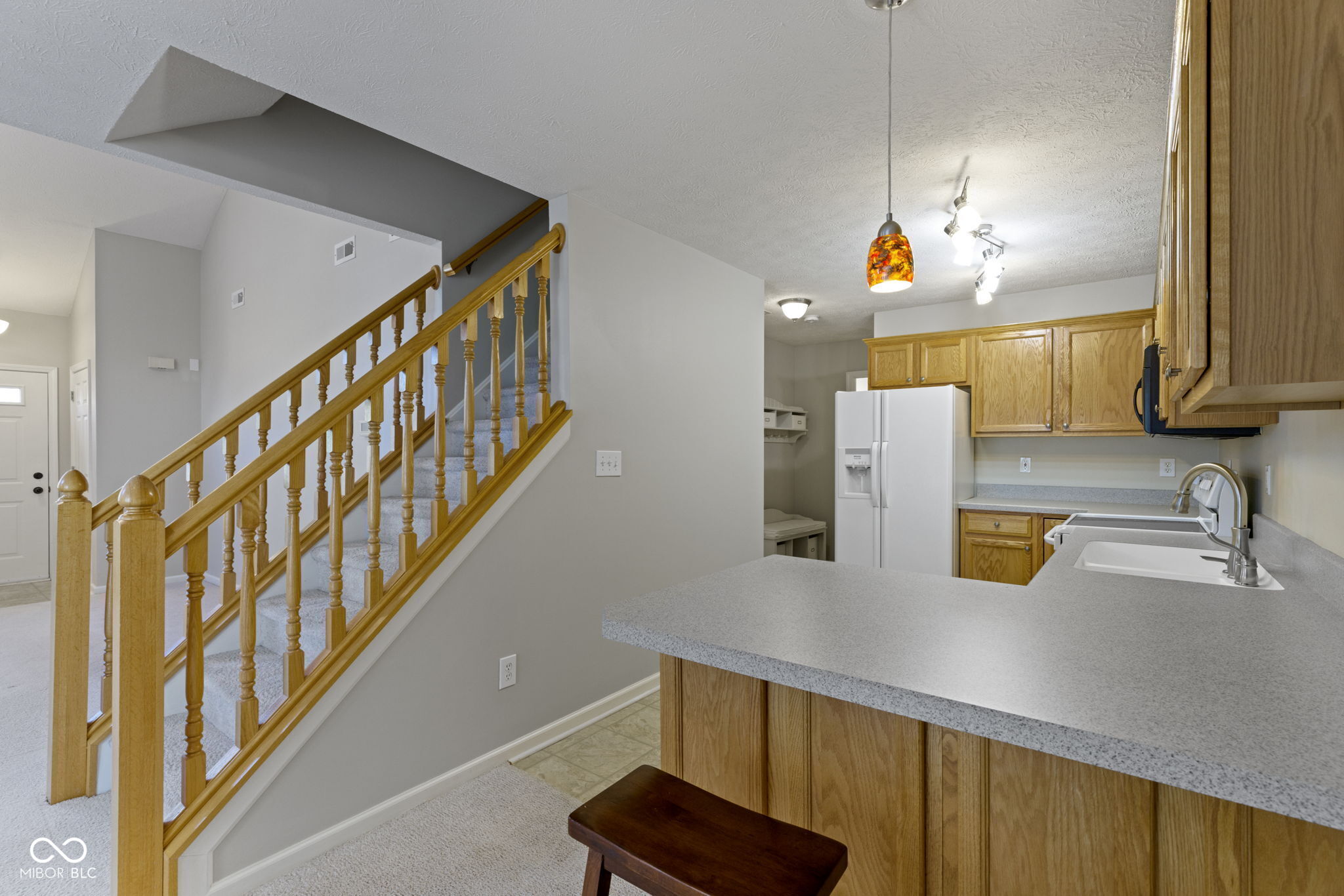 8442 Enclave Boulevard Fishers, IN 46038 - Photo 6 of 41