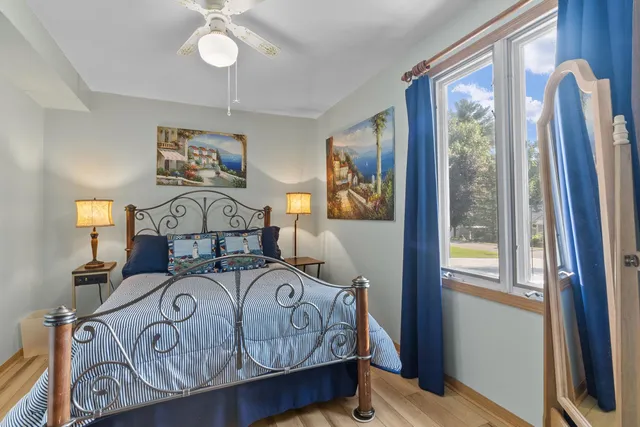 $269,000 | 128 Sunnyside Court, Williams Bay, WI 53191