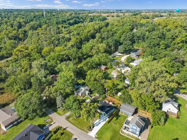 $269,000 | 128 Sunnyside Court, Williams Bay, WI 53191