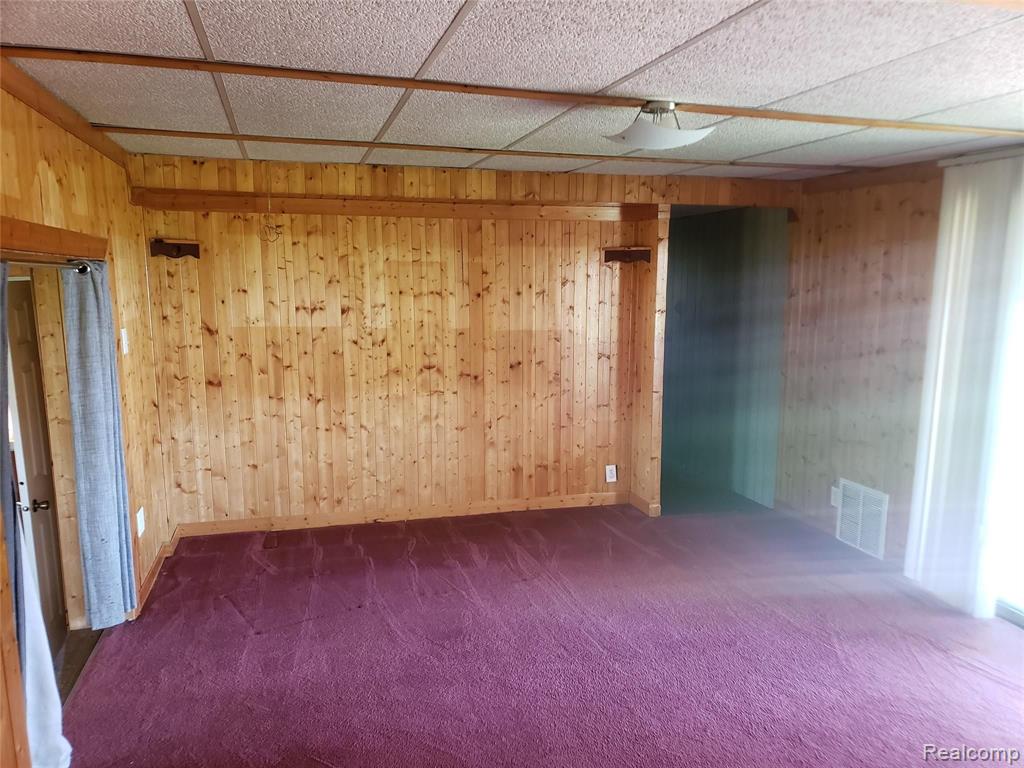 4950 South Meridian Road Wheeler, MI 48662 - Photo 17 of 42