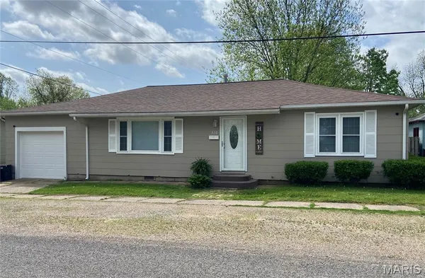 $139,000 | 110 Carter Street, Dexter, MO 63841