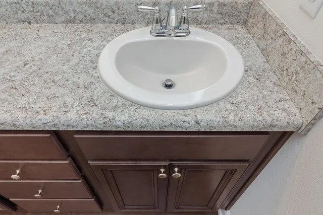 a close view of sink