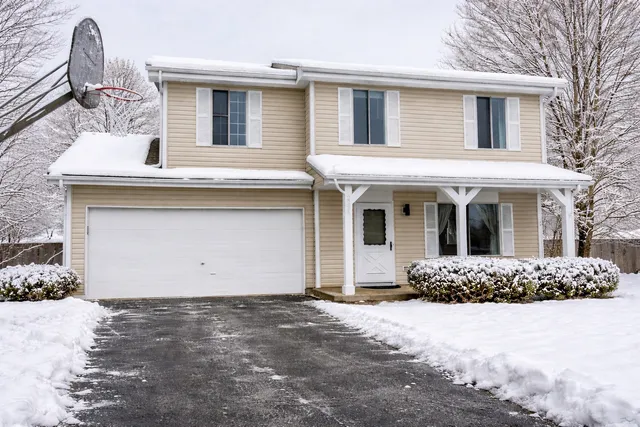 $3,500 | 2231 Wentworth Court, Naperville, IL 60565