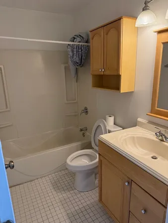 $3,350 | 2231 Wentworth Court, Naperville, IL 60565