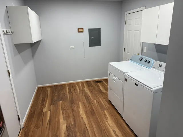 $3,500 | 2231 Wentworth Court, Naperville, IL 60565