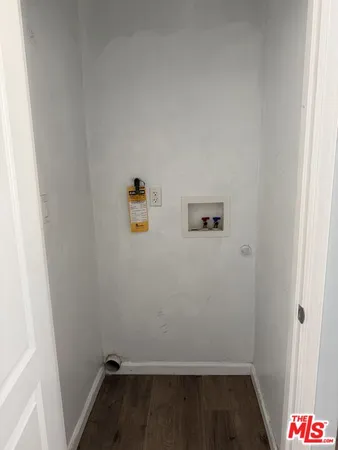 $2,500 | 7512 Jamieson Avenue, Unit 7510, Reseda, CA 91335