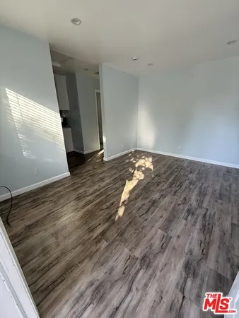 $2,500 | 7512 Jamieson Avenue, Unit 7510, Reseda, CA 91335