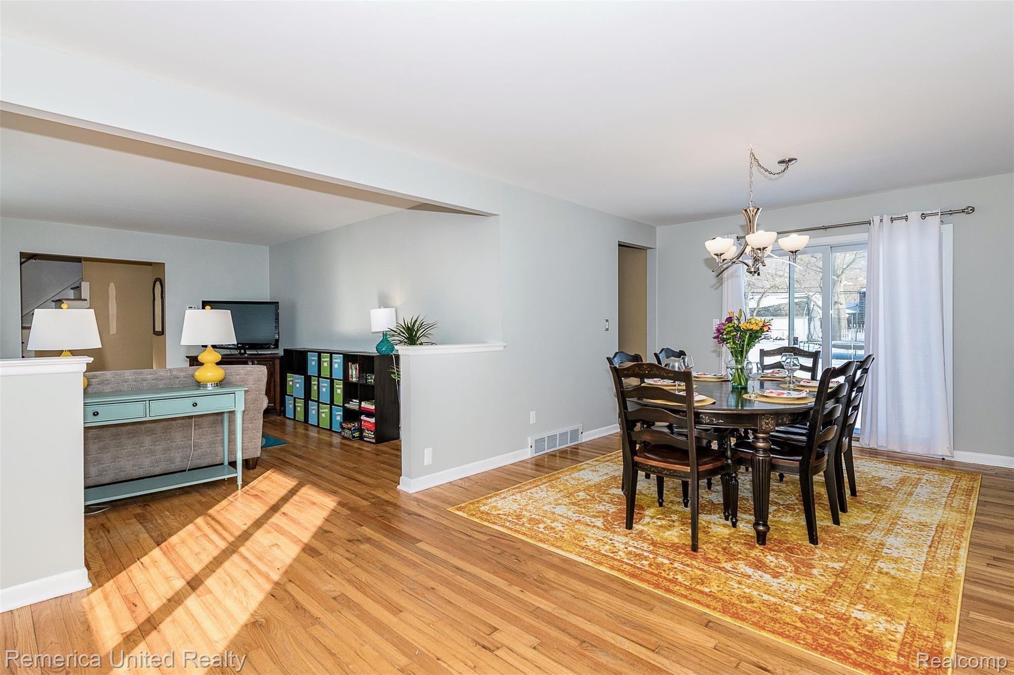 8216 Concord Road Grosse Ile, MI 48138 - Photo 11 of 36 DSC_6849.jpg
