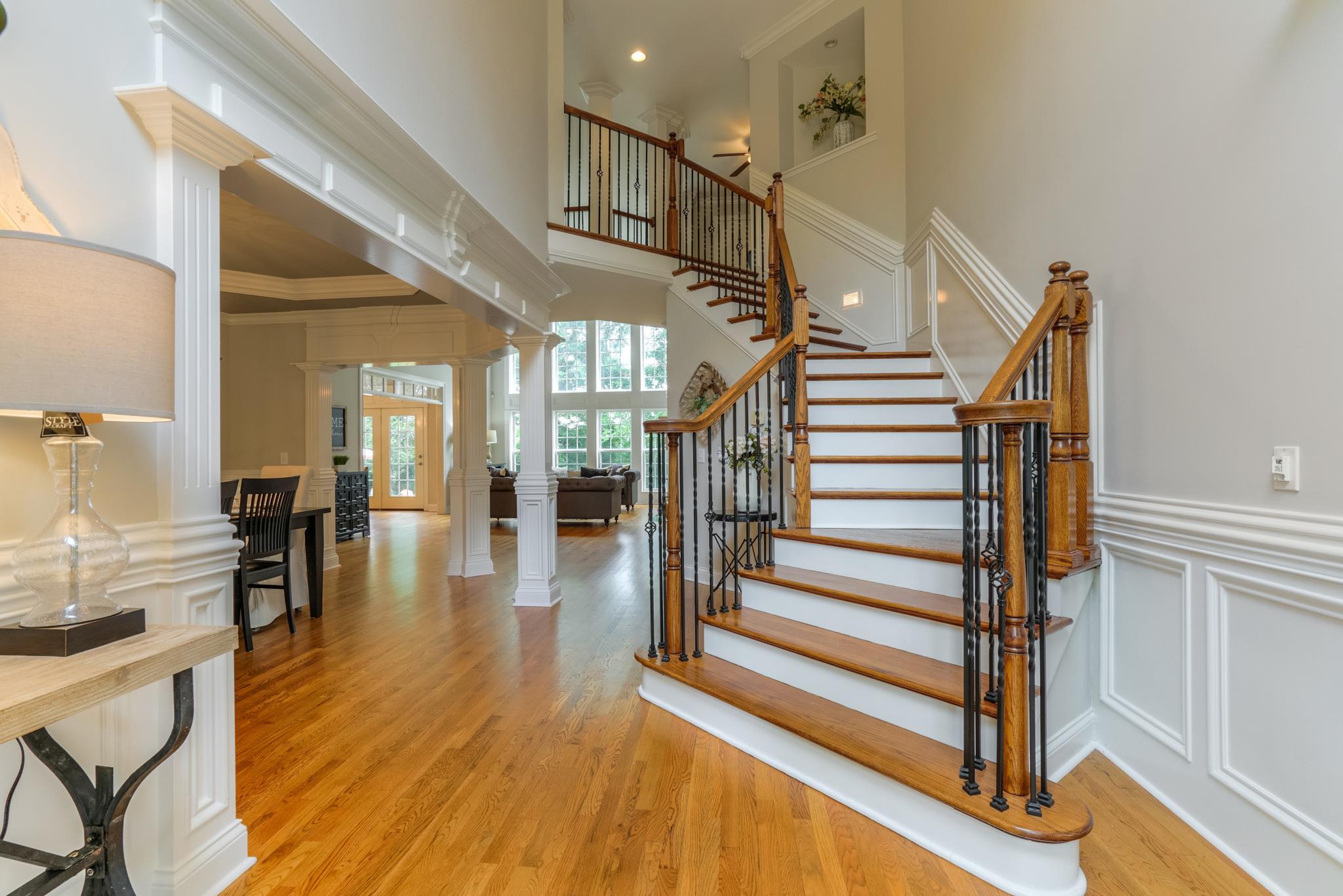 5415 Sherrington Road Murfreesboro, TN 37128 - Photo 4 of 30 WHAT A GRAND ENTRANCE!