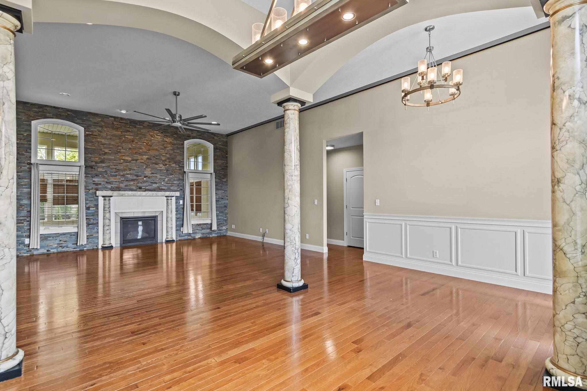 4301 Fiddlers Bend Springfield, IL 62711 - Photo 10 of 72