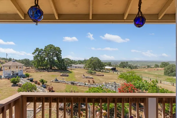a view of a lake and outdoor space