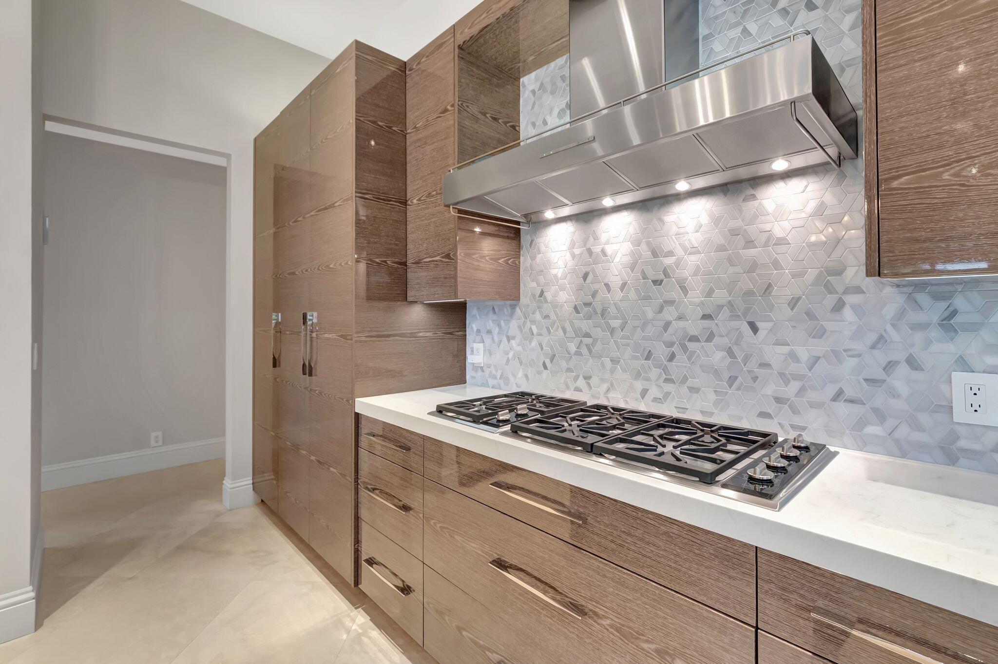 7155 Mandarin Drive Boca Raton, FL 33433 - Photo 14 of 63 26-web-or-mls-DSC_10001 (19)