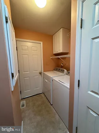$383,000 | 52 Oak Ridge Lane, Manahawkin, NJ 08050