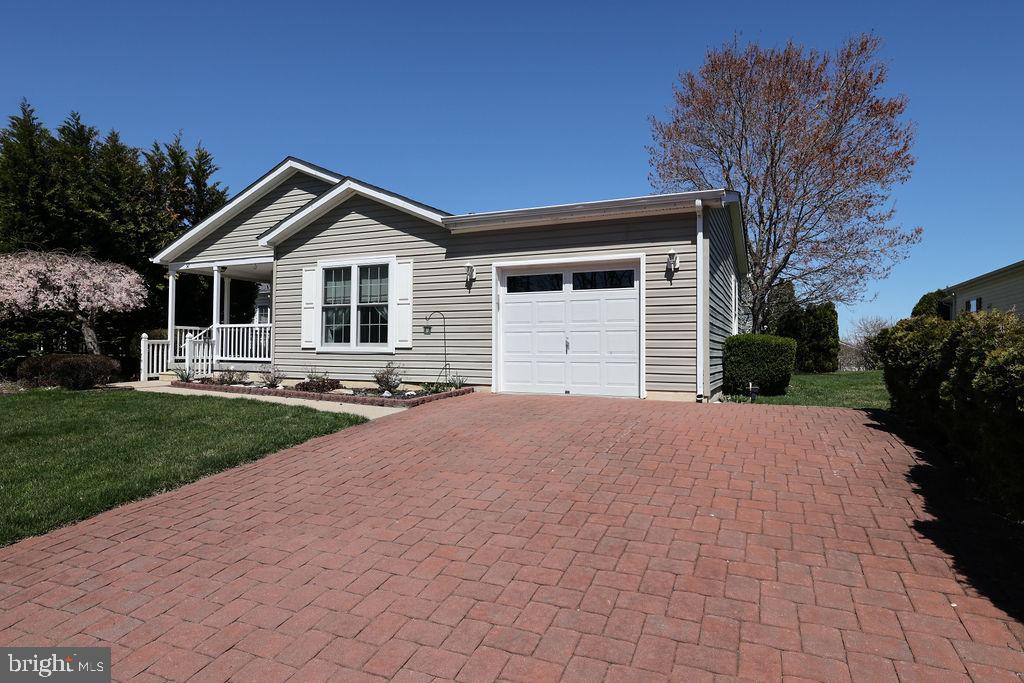 52 Oak Ridge Lane Manahawkin, NJ 08050 - Photo 15 of 50