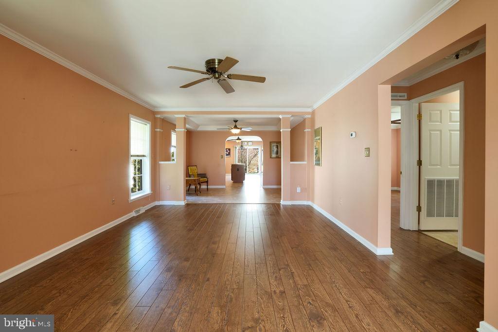 52 Oak Ridge Lane Manahawkin, NJ 08050 - Photo 18 of 50